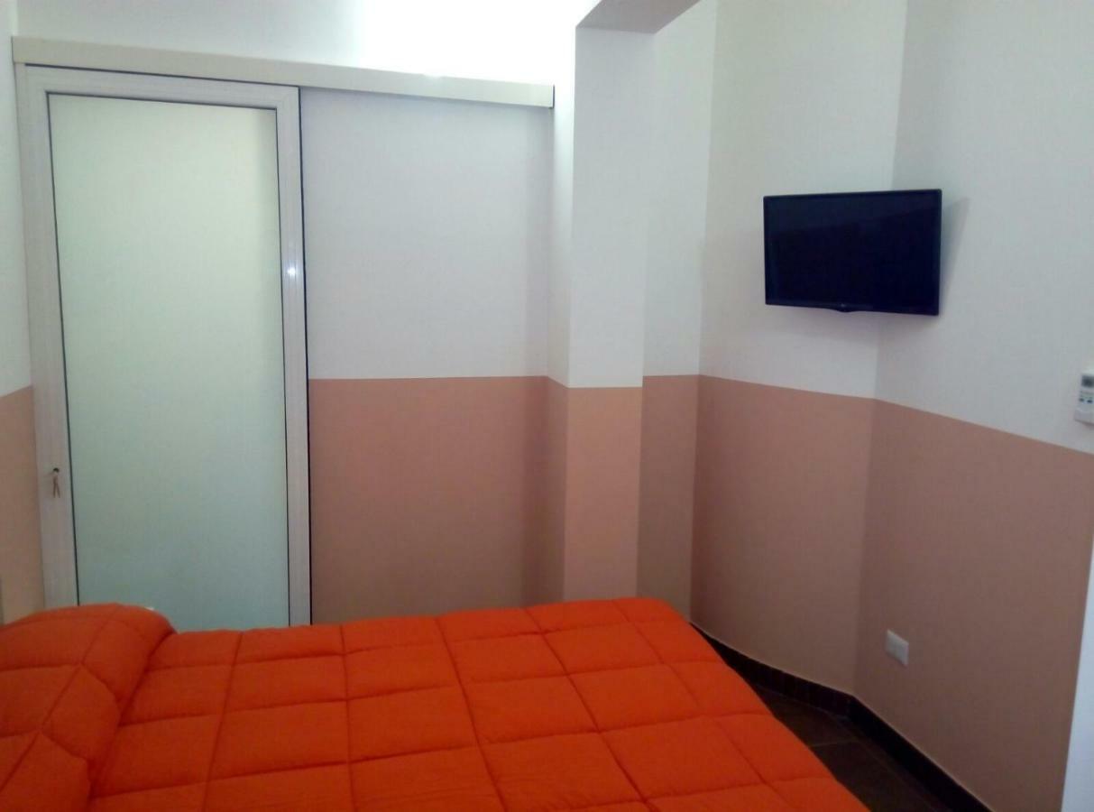Gradoni Di Chiaia Twenty Three Bed & Breakfast Naples Exterior photo