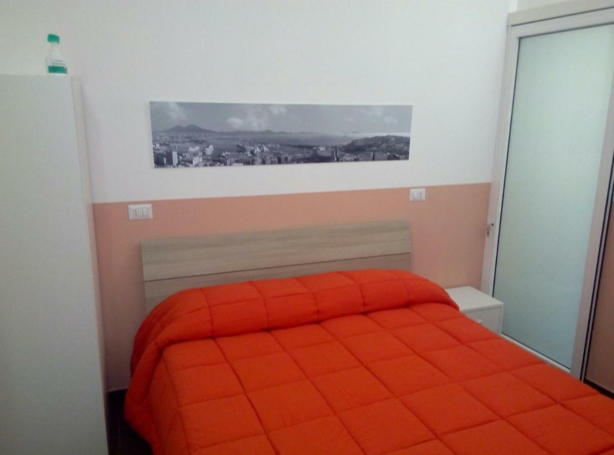 Gradoni Di Chiaia Twenty Three Bed & Breakfast Naples Exterior photo
