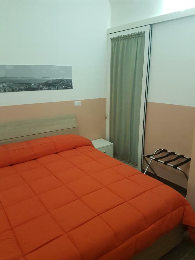 Gradoni Di Chiaia Twenty Three Bed & Breakfast Naples Exterior photo