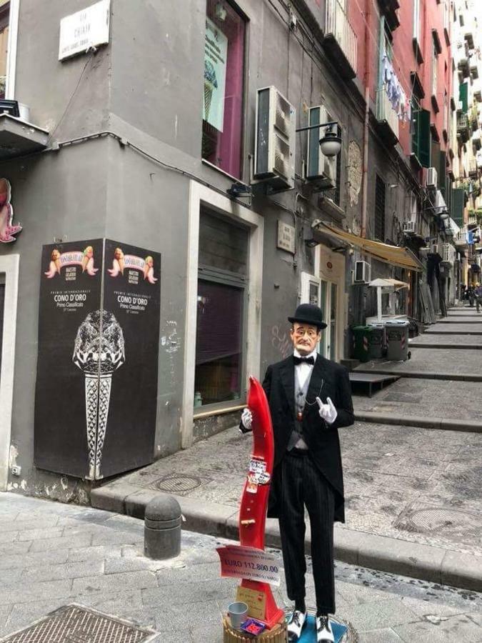 Gradoni Di Chiaia Twenty Three Bed & Breakfast Naples Exterior photo